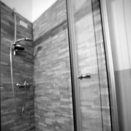 Hotel Ermi à Sona Extérieur photo